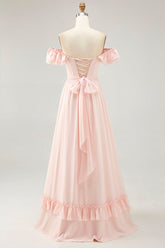 Schulterfreies Blush Rüschen A Linie Brautjungfernkleid mit Schlitz
